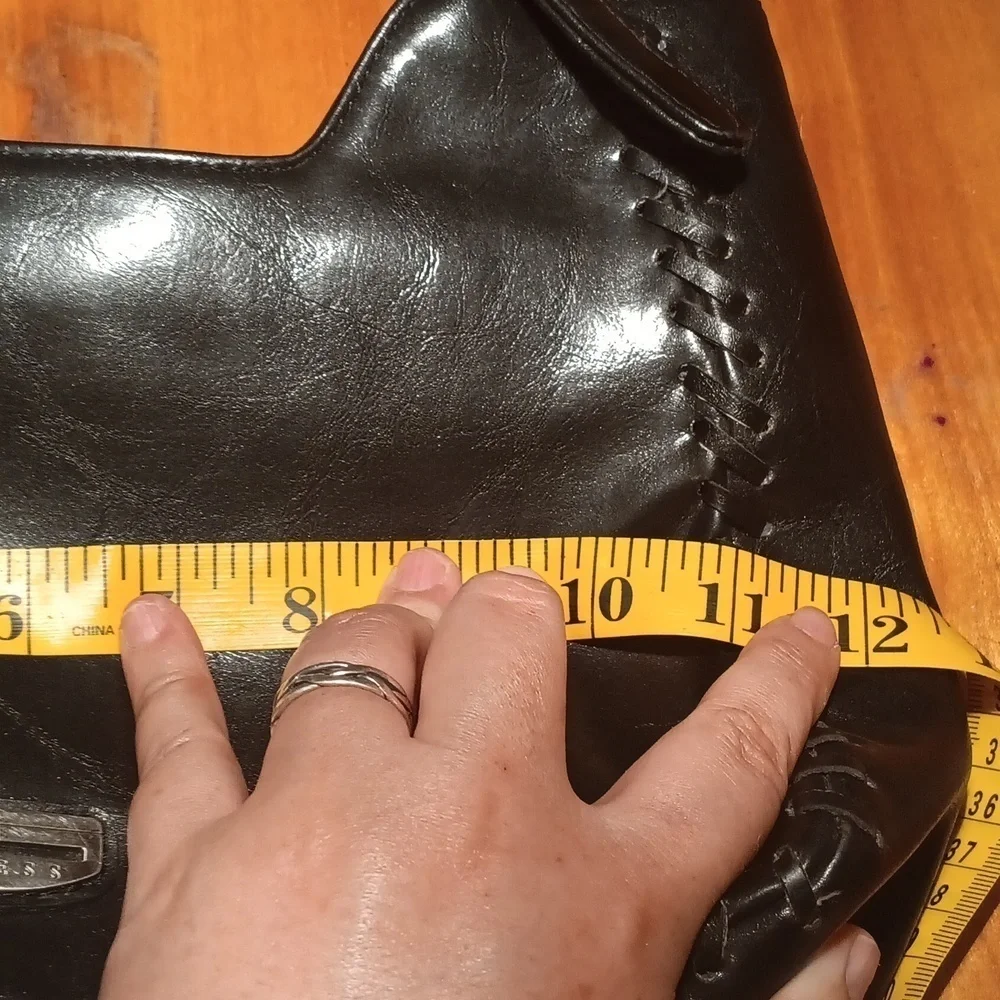 Guess Vintage Black  Handbag Y2k